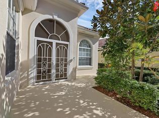 7693 Uliva Way, Sarasota, FL 34238