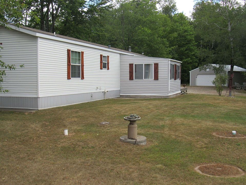 1st image of W8598 Beecher Lake Rd