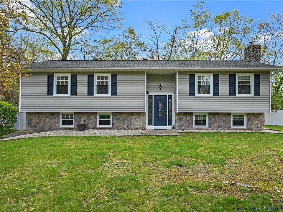 14 Bird Lane, Poughkeepsie, NY 12603 Zillow