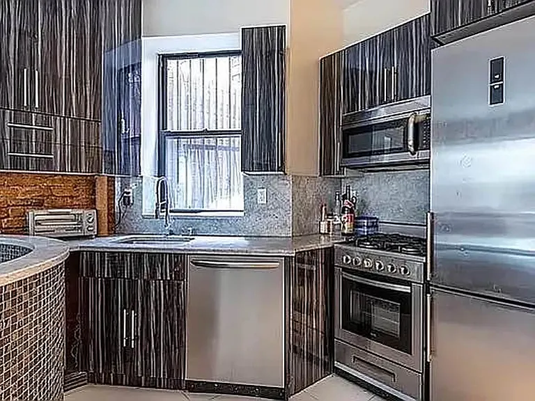 167 Mott St #1BA — Photo 4