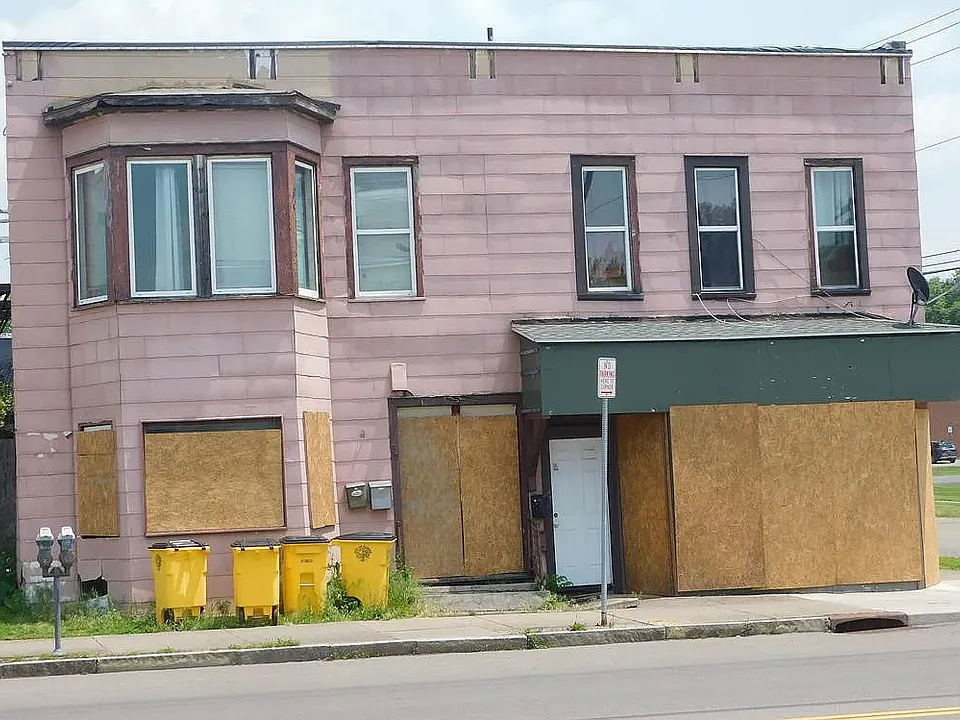 57 S Main St