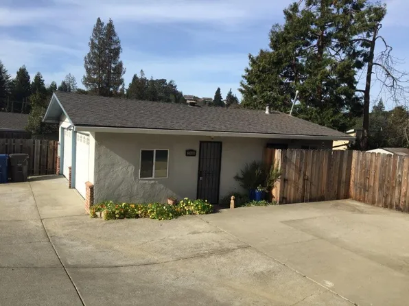 17440 Almond Rd, Castro Valley, CA 94546