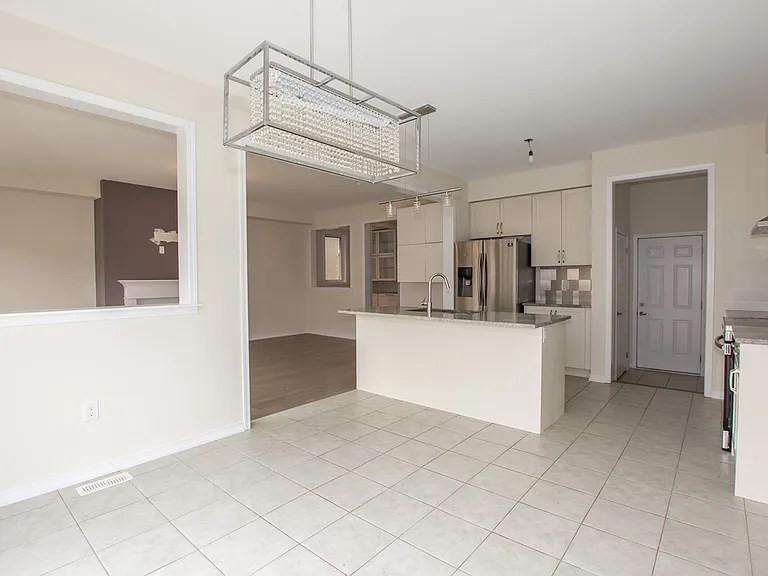 8654 Chickory Trl — Photo 10