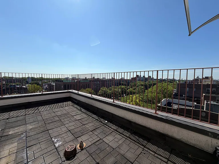 490 Ocean Pkwy #72 — Photo 9
