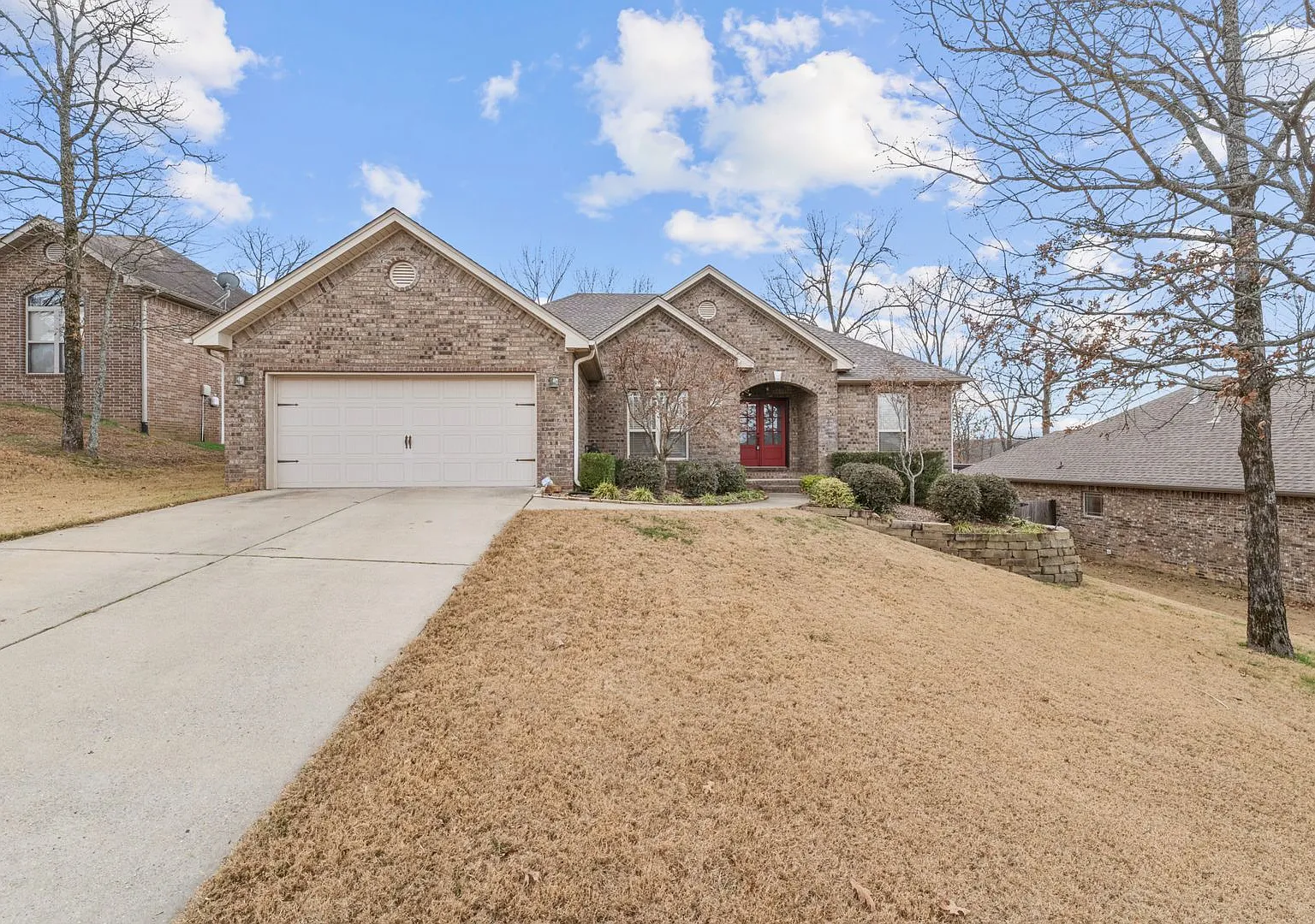 Ready for lease! — Photo 1