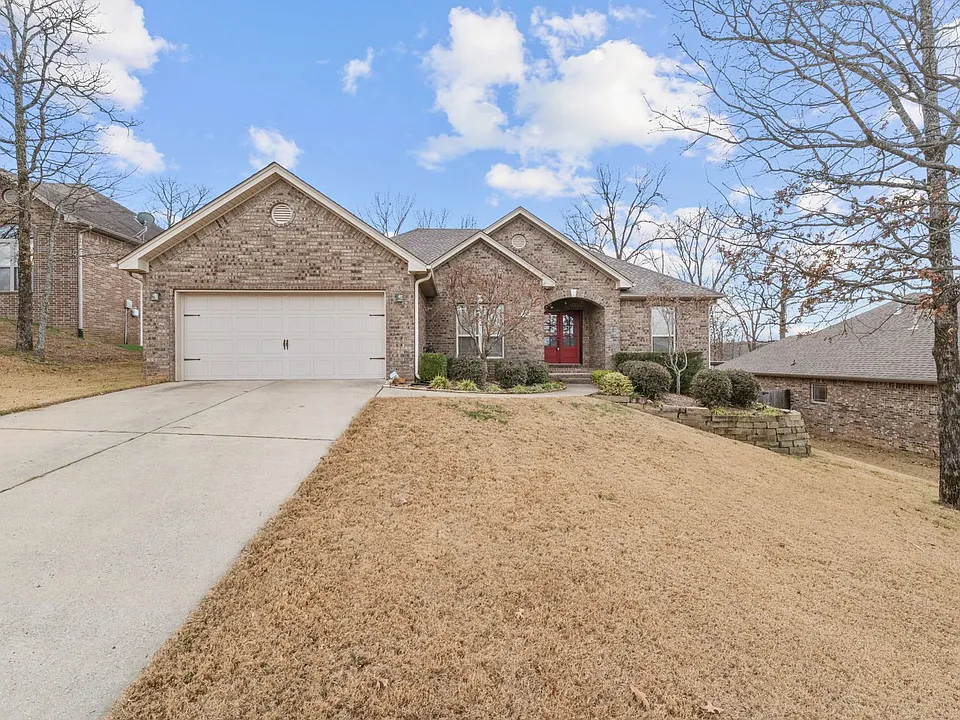 2009 Ingleside Dr