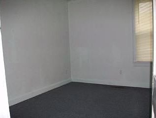 5th image of 231 Buttonwood Ave