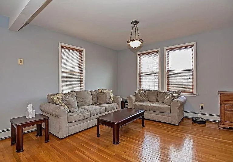 141 North St — Photo 9