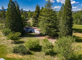 3487 Leonard Rd, Grants Pass, OR 97527