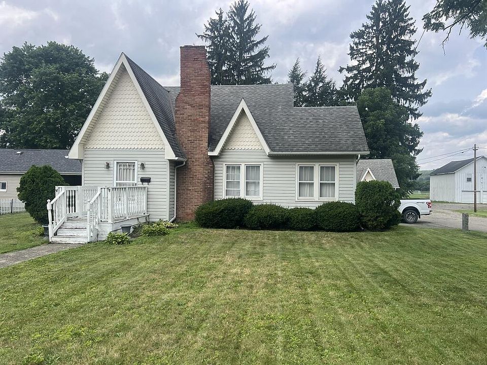 1st image of 403 E Main St