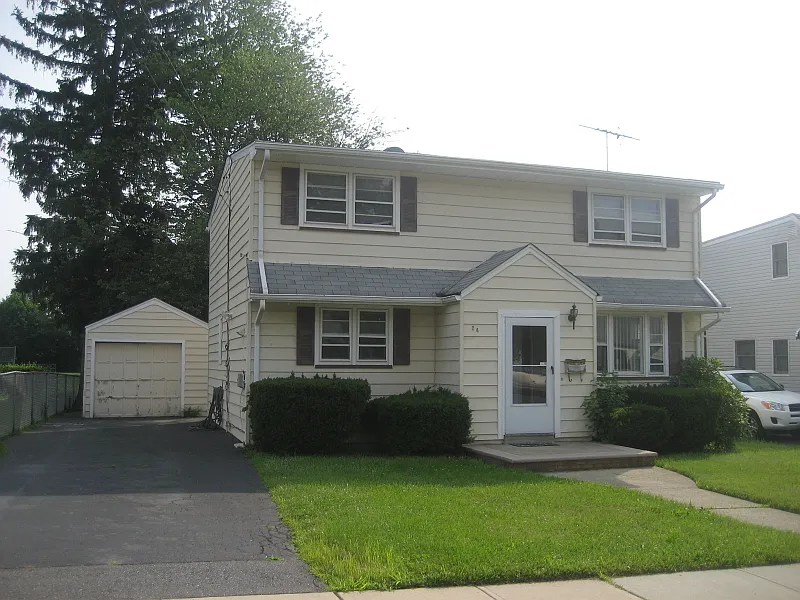 24 Long Hill Dr photo 1