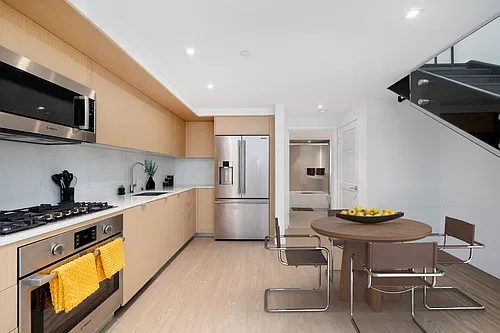 Floor plan 112