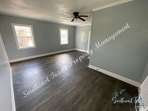 4th image of 2335 Angelina St #B