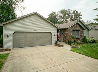 4507 Trail Wood Cir N, Midland, MI 48642