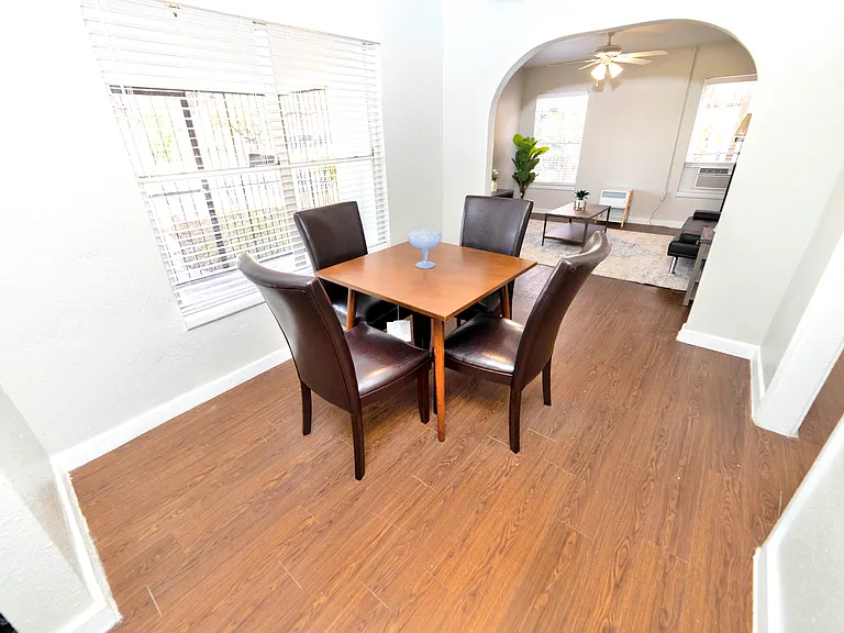 238 Yucca St — Photo 6
