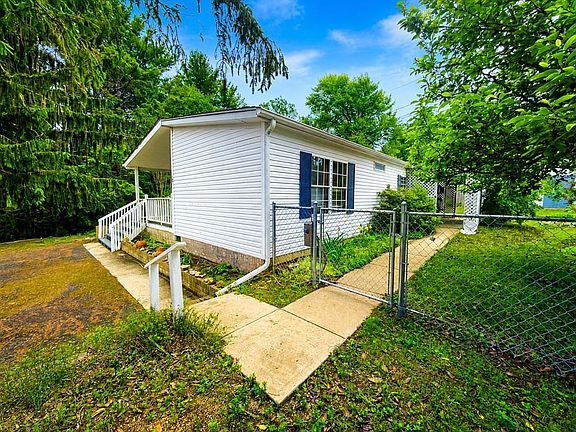 2nd image of 107 Jason Heights Dr