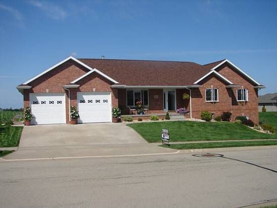 1st image of 3219 Arrowwood Ln