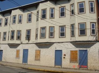279 Park St, Lawrence, MA 01841