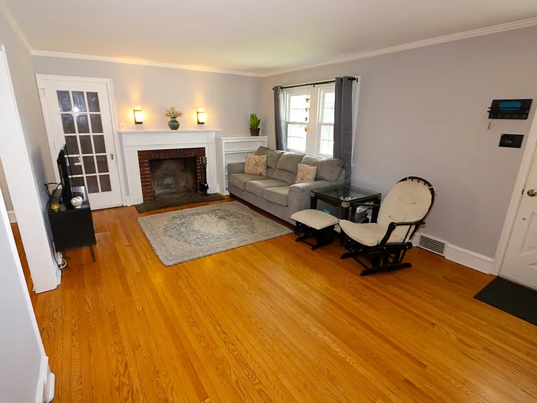2411 Huntingdon Pike — Photo 11
