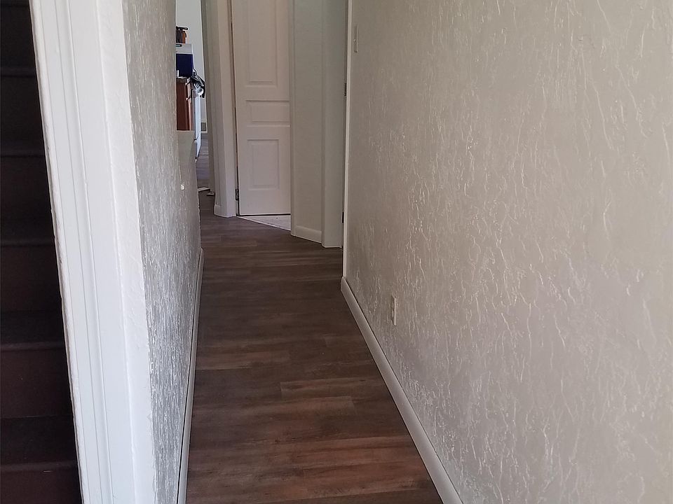 2nd floor hallway