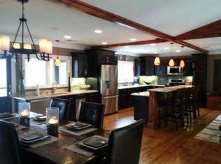 9561 Riviera Dr, Sherrills Ford, NC 28673