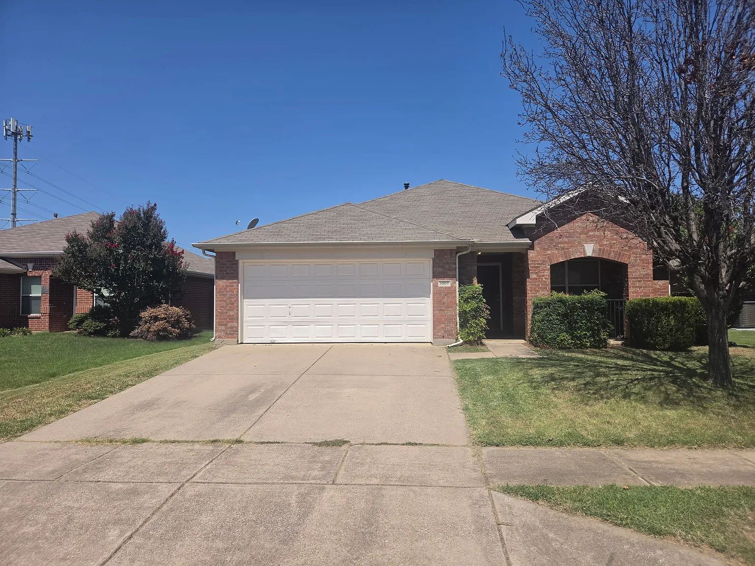 3 bed, 1796 sqft, $1,950 — Photo 1