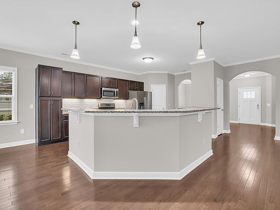 5th image of 104 Kettering Way