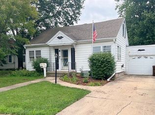 512 S 2nd St, Rochelle, IL 61068