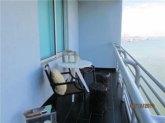 3rd image of 335 S Biscayne Blvd APT 2407