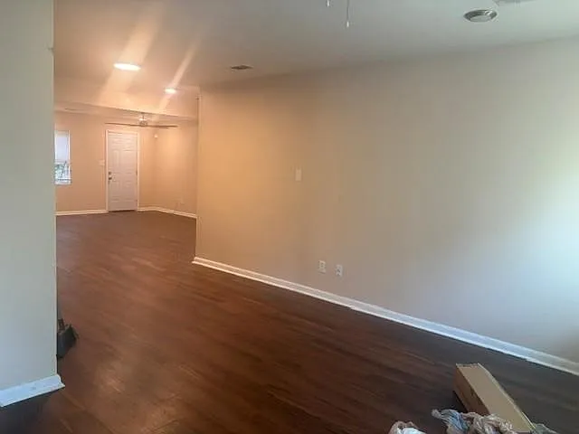 4 bed, 2.0 bath, 1478 sqft, $1,600 — Photo 3
