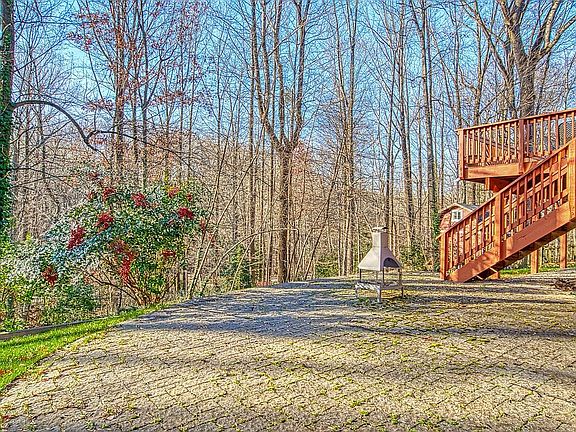 5th image of 5206 Pommeroy Dr