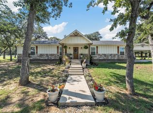 257 Oak Ridge Loop, Whitney, TX 76692