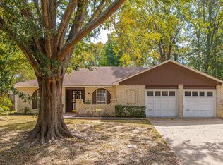 1175 Briarwood Dr, Jackson, MS 39211