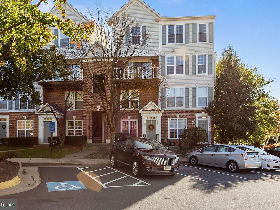 1st image of 12789 Fair Crest Ct #15-301