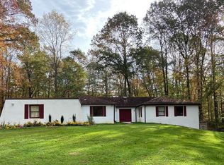 6705 Briarcroft St, Clifton, VA 20124