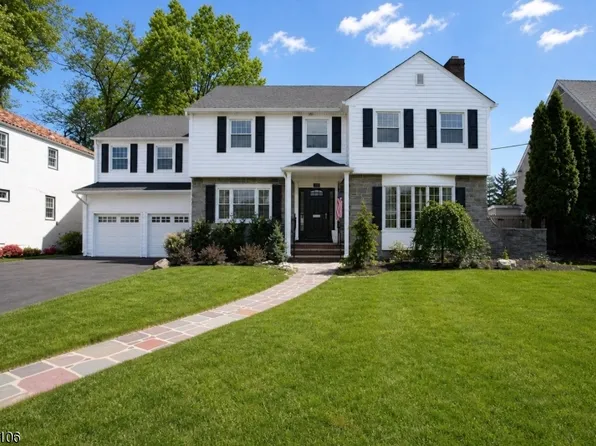 946 50 Park Ave, Elizabeth City, NJ 07208