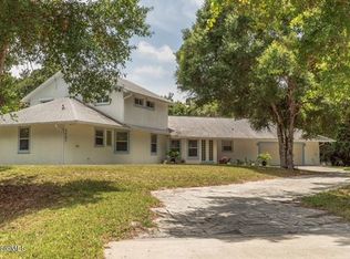 4467 Country Rd, Melbourne, FL 32934