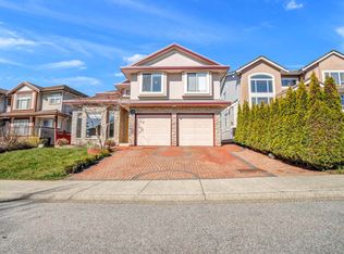 2116 Turnberry Ln, Coquitlam, BC V3E3N3