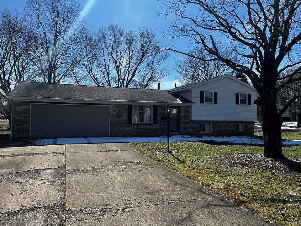 1st image of 1715 Huntington Dr