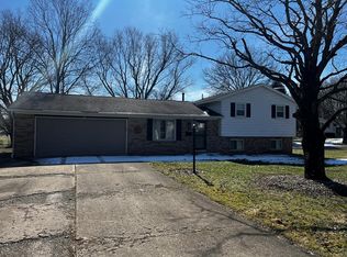 1715 Huntington Dr, Mansfield, OH 44906