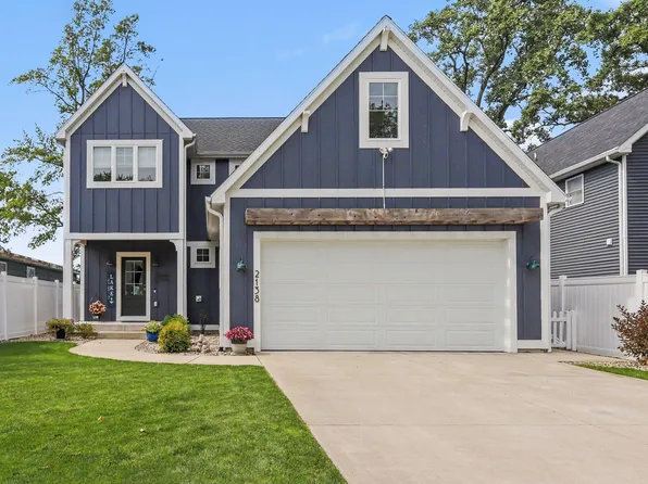 2138 Ames Dr, Portage, MI 49002