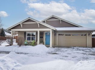 20717 NE Tango Creek Ave, Bend, OR 97701