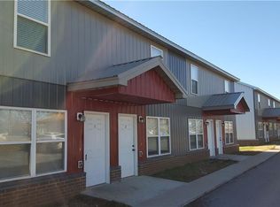 415 S Hunter St APT 4, Farmington, AR 72730
