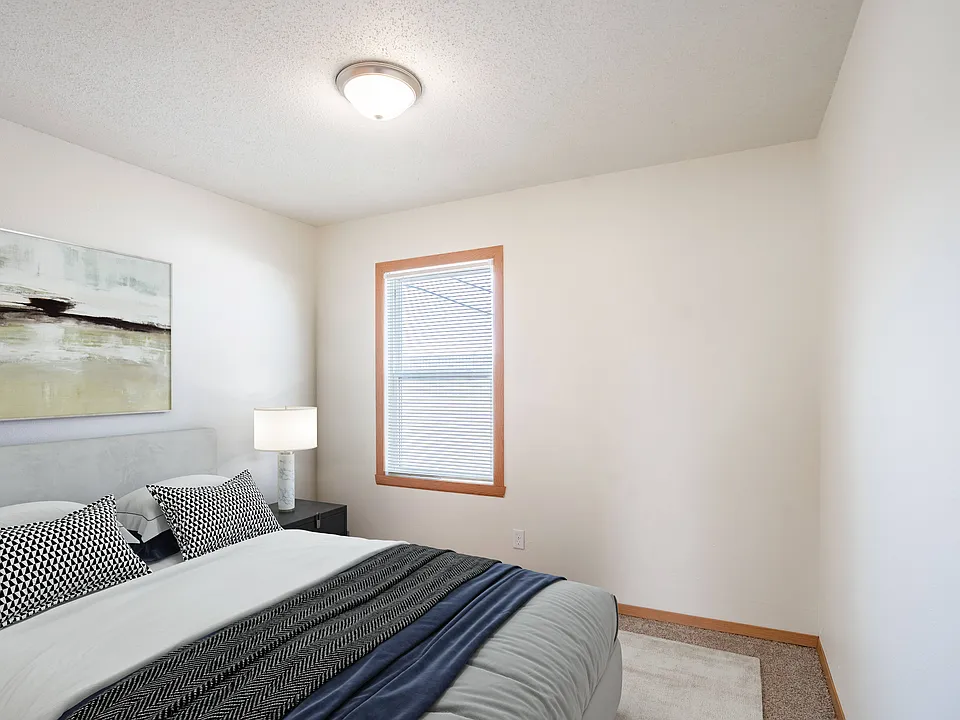 West Fargo, ND Sheyenne Terrace Townhomes | 42C | Bedroom