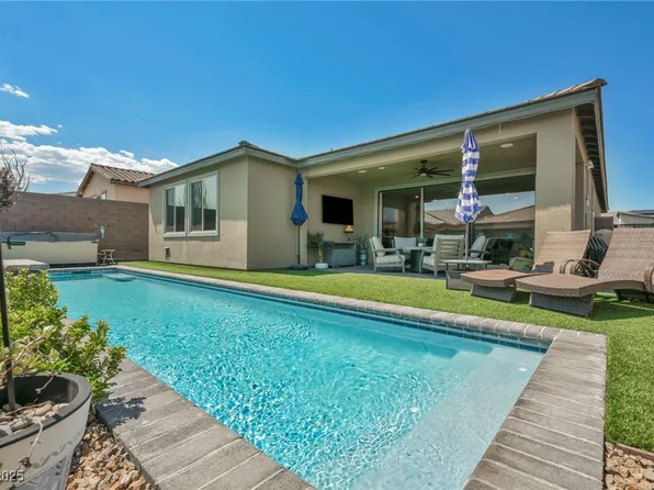 9641 Balais Dr, Las Vegas, NV 89143