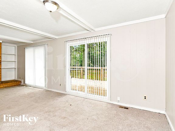 2nd image of 557 Rock Shadow Ct