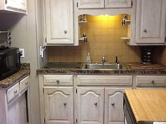 2nd image of 85 Wilkshire Pl