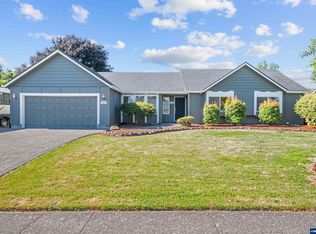 1009 SE Academy St, Dallas, OR 97338