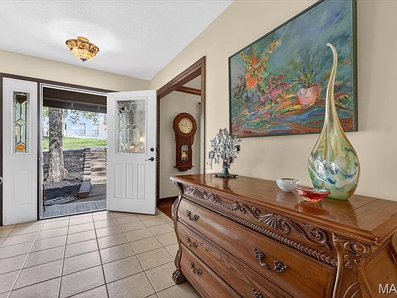 3rd image of 1517 Lingonberry Ct