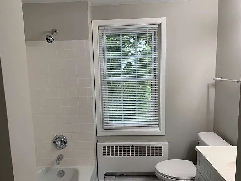 4421 Wilkens Ave — Photo 14